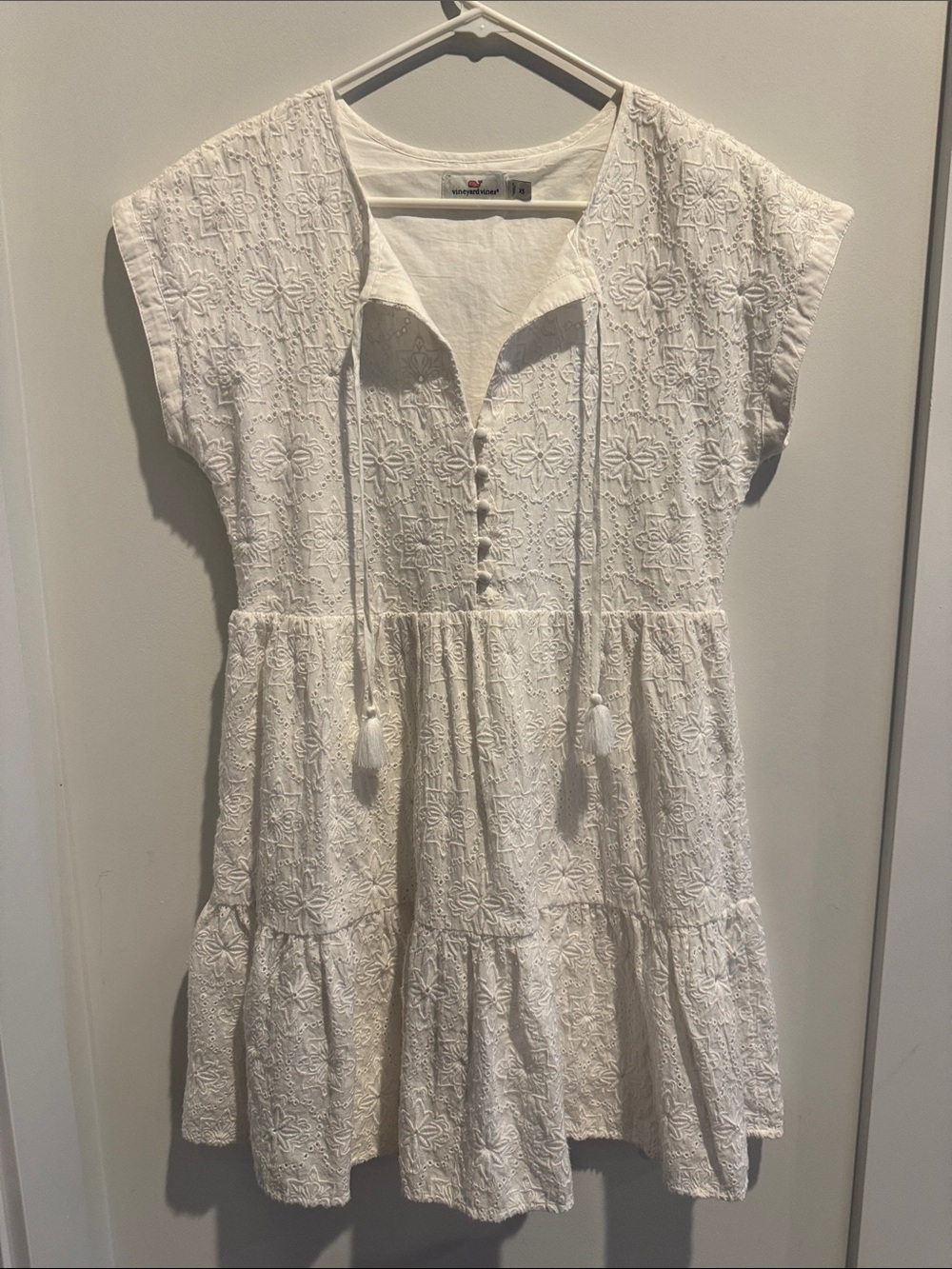 Vineyard Vines White Dress